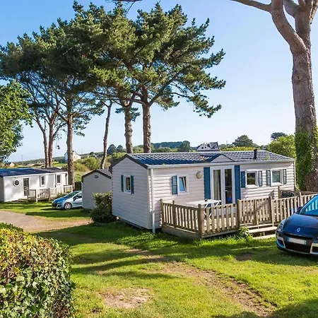 Domaine Résidentiel De Plein Air Odalys Le Port De La Chaine Camping Pleubian
