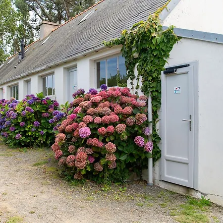 Domaine Residentiel De Plein Air Le Port De La Chaine 4*