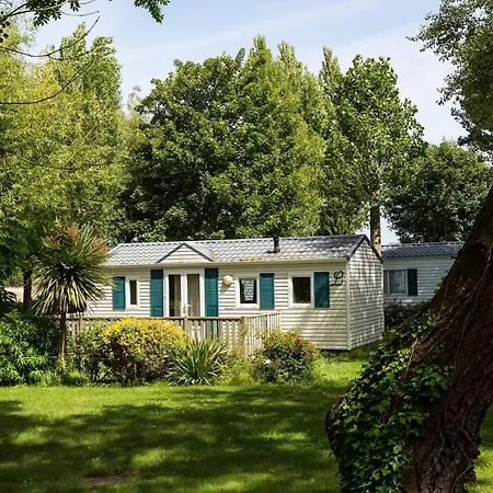 Domaine Résidentiel De Plein Air Odalys Le Port De La Chaine Camping 4*